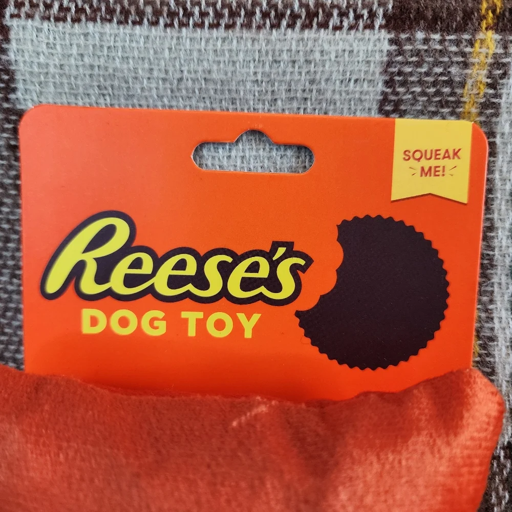 Set of 3 Candy Squeaking Dog Toys: Reeses and Hershey's  Bar and Kisses. NWT.